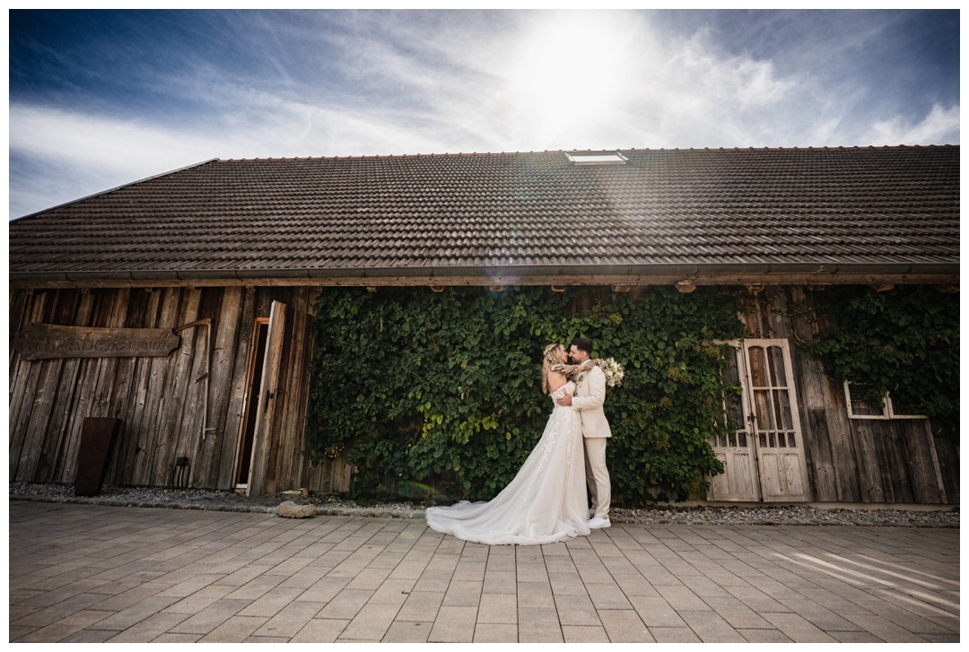 Weitwinkelfoto Hochzeitsfotograf Ulm am Schwabenstadel Balzhausen