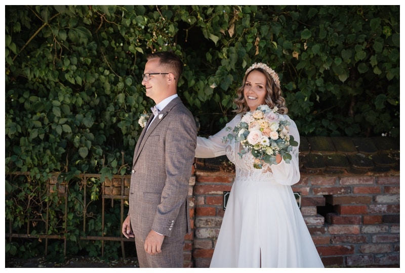 First Look Brautpaar Glaserhof Breitenthal